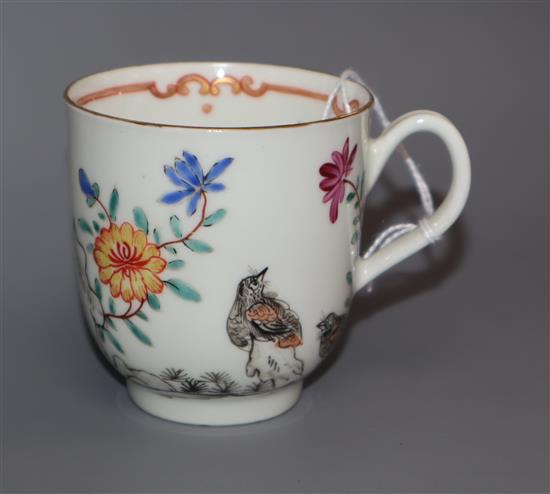 An 18th century Worcester porcelain two quail pattern coffee cup